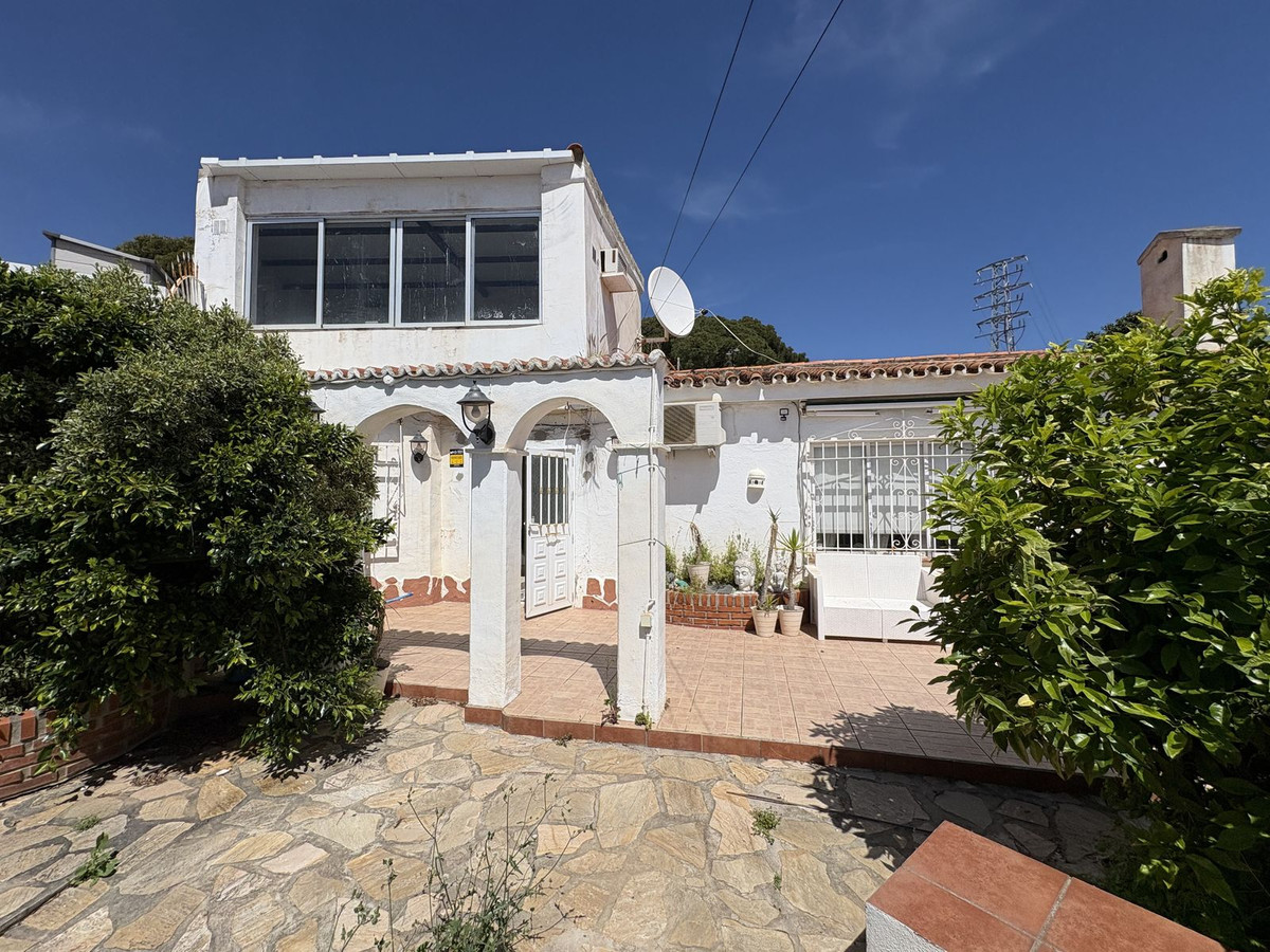 Semi-Vrijstaande Villa in Torreblanca-2