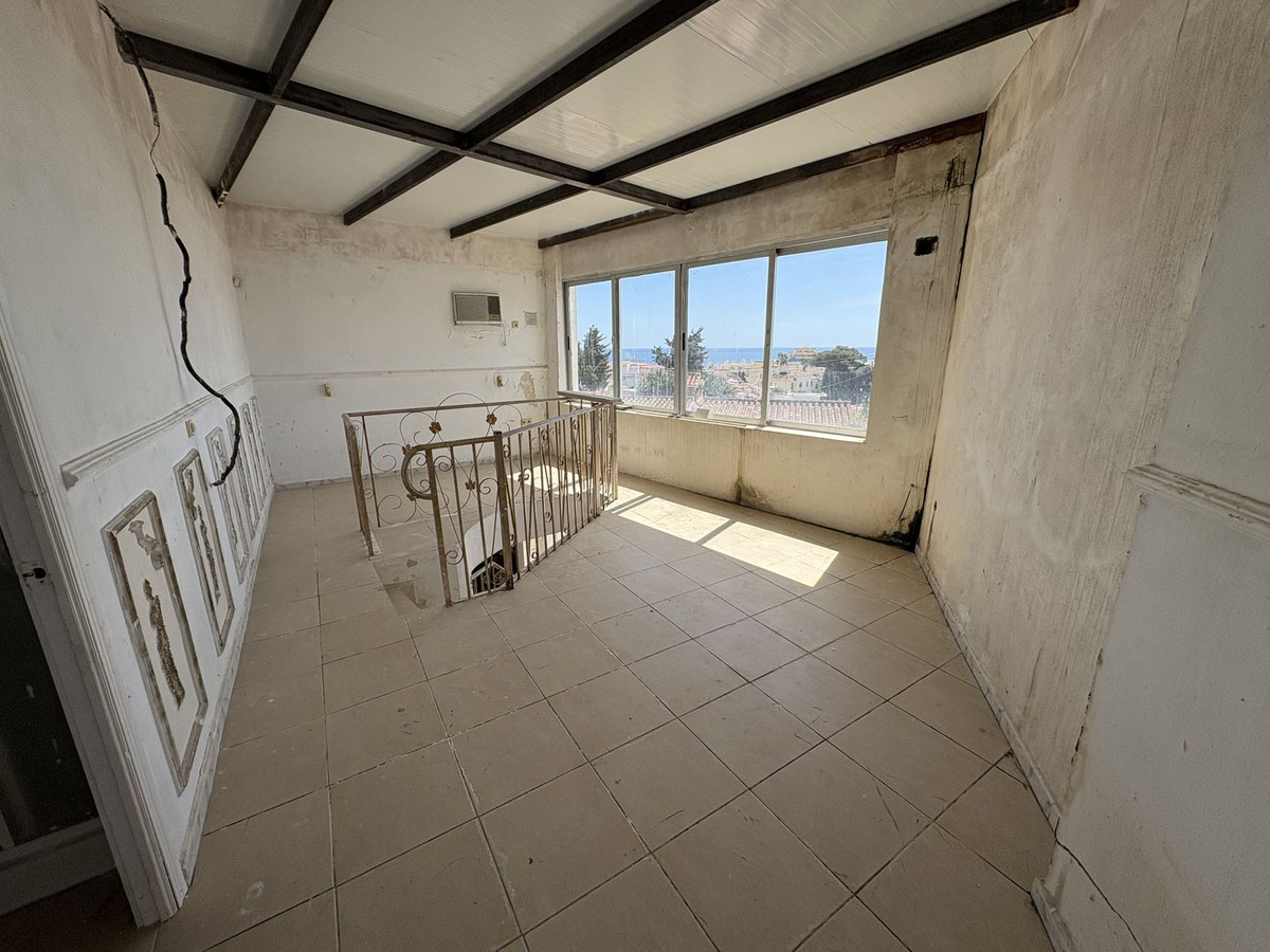 Semi-Vrijstaande Villa in Torreblanca-32