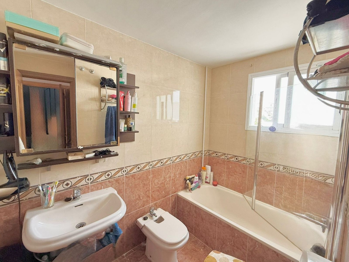 Huis te koop in Torreblanca | 4 slaapkamers H5078359