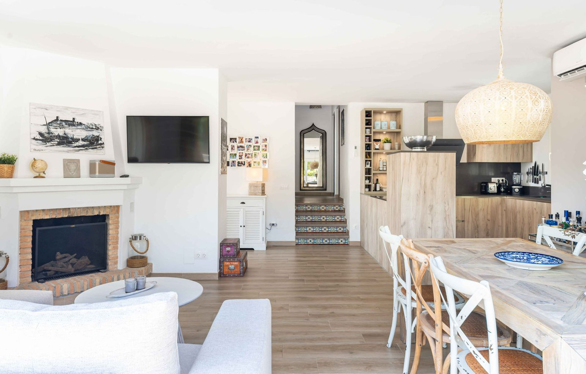 Huis te koop in Torreblanca | 3 slaapkamers H5104207