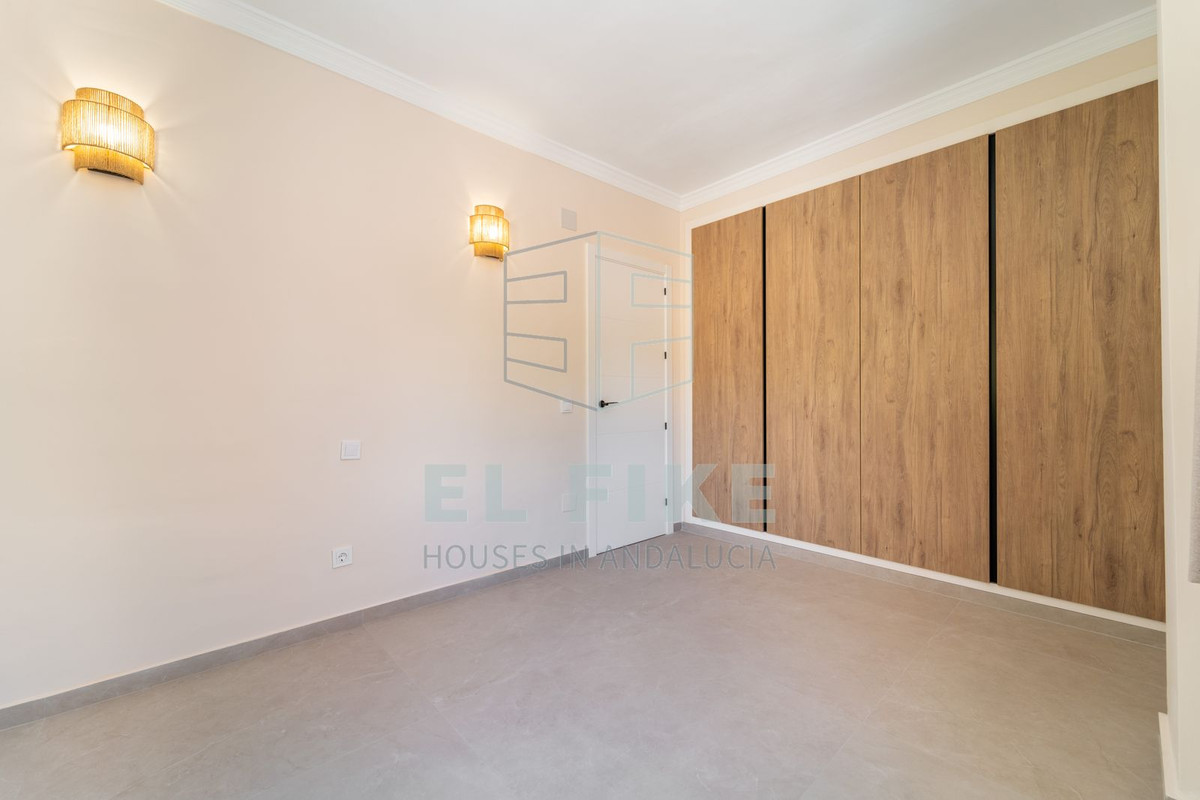 Huis te koop in Torreblanca | 5 slaapkamers H5124019