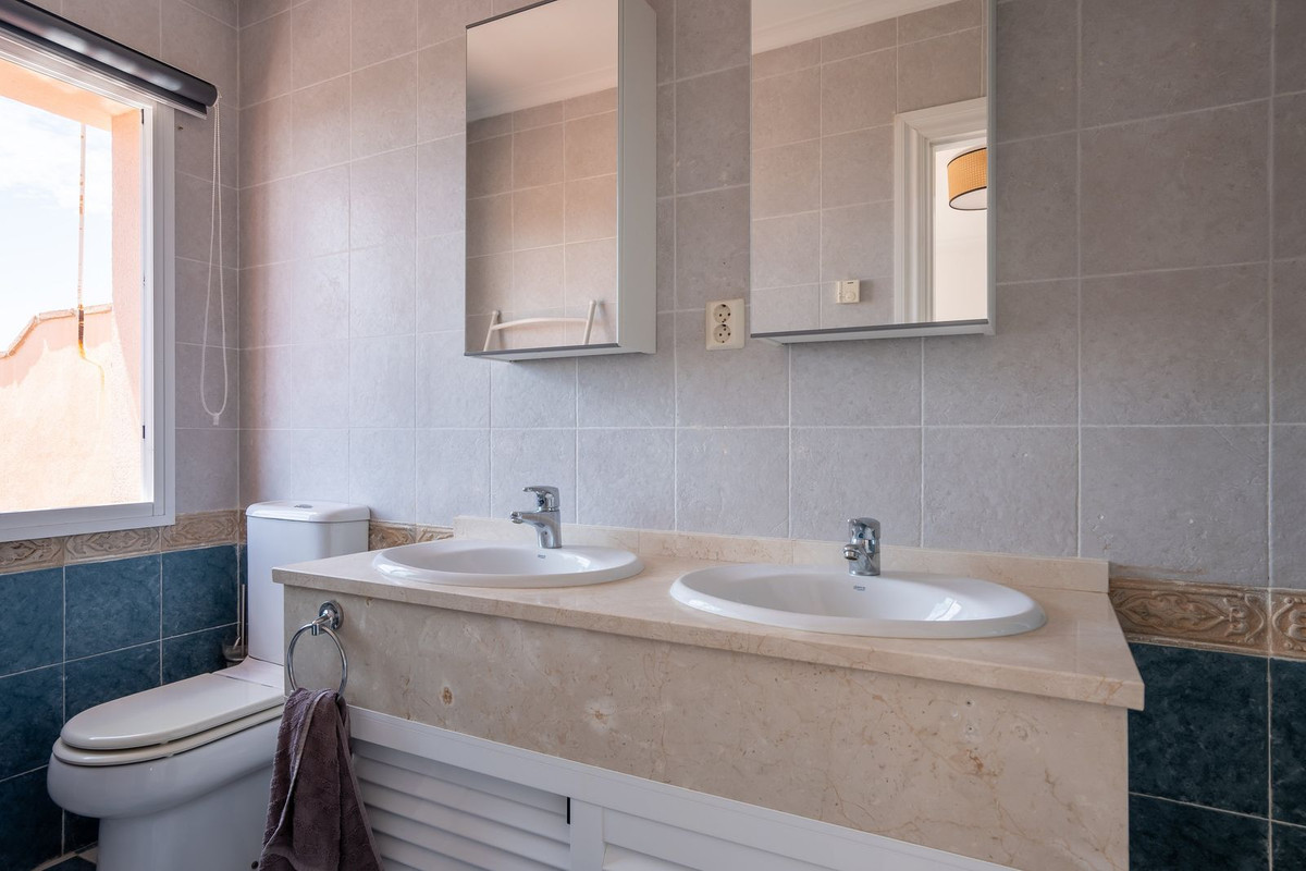 Huis te koop in Torreblanca | 3 slaapkamers H5139616