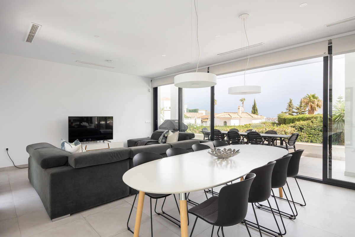 Huis te koop in Torreblanca | 3 slaapkamers H5145739