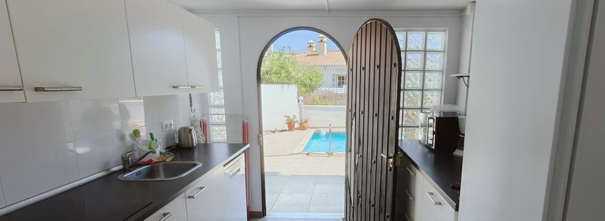 Huis te koop in Torreblanca | 4 slaapkamers H5147164
