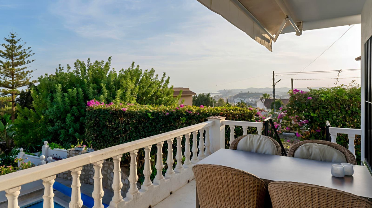 Huis te koop in Torreblanca | 4 slaapkamers H5147164