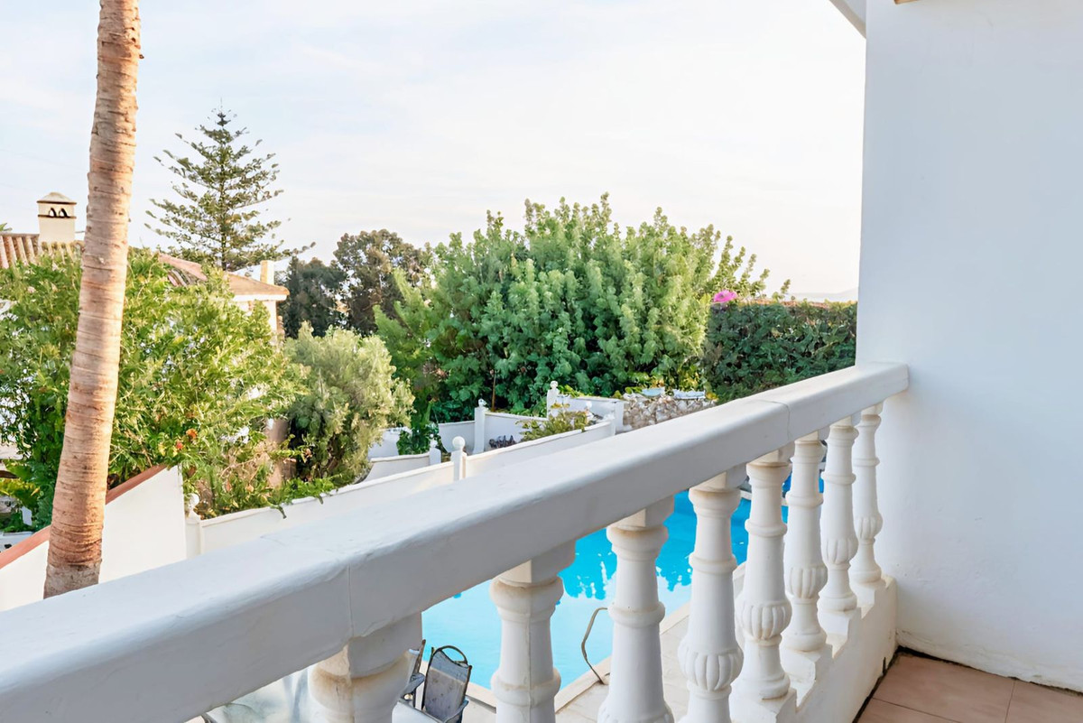 Huis te koop in Torreblanca | 4 slaapkamers H5147164