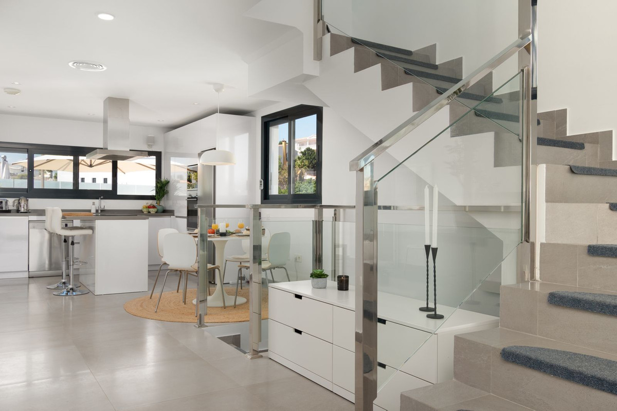 Huis te koop in Torreblanca | 4 slaapkamers H5152930