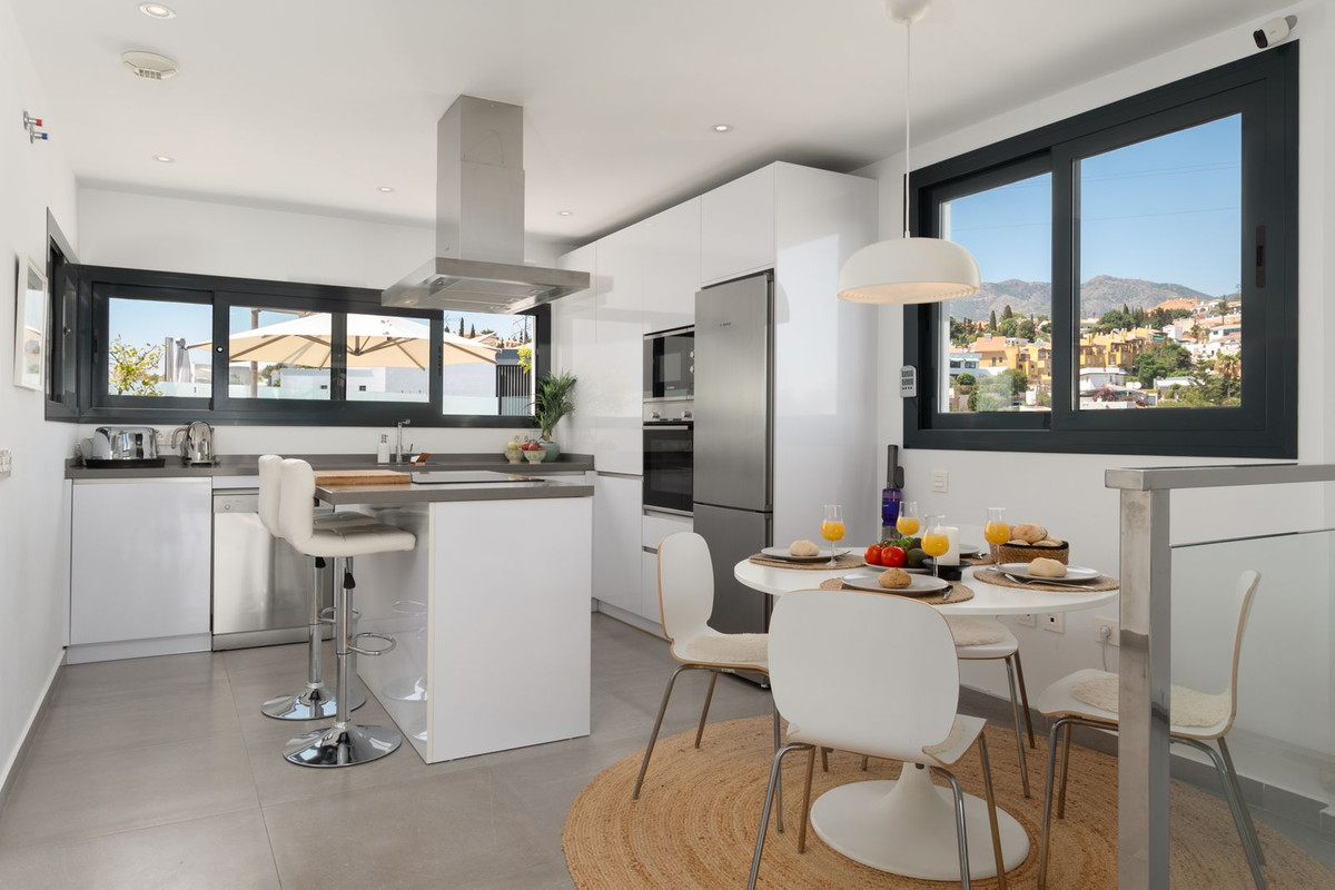 Huis te koop in Torreblanca | 4 slaapkamers H5152930