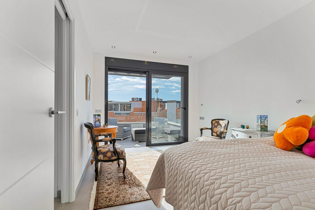 Huis te koop in Torreblanca | 3 slaapkamers H5247904