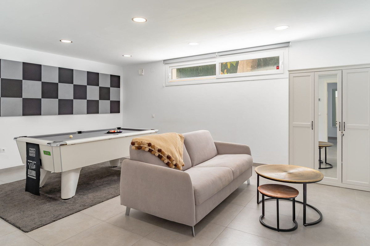 Huis te koop in Torreblanca | 5 slaapkamers H5289619