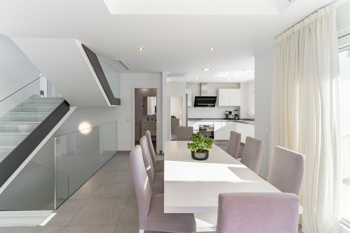 Huis te koop in Torreblanca | 5 slaapkamers H5289619