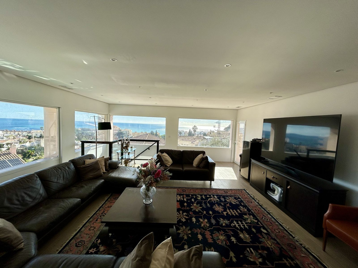 Huis te koop in Torreblanca | 6 slaapkamers H5324533