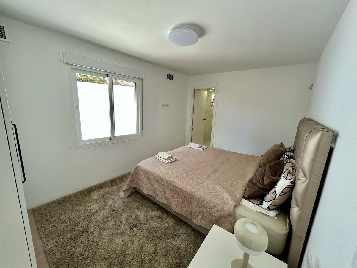 Huis te koop in Torreblanca | 6 slaapkamers H5324533