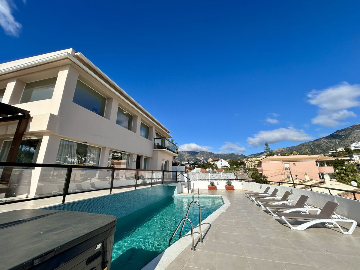 Huis te koop in Torreblanca | 6 slaapkamers H5324533