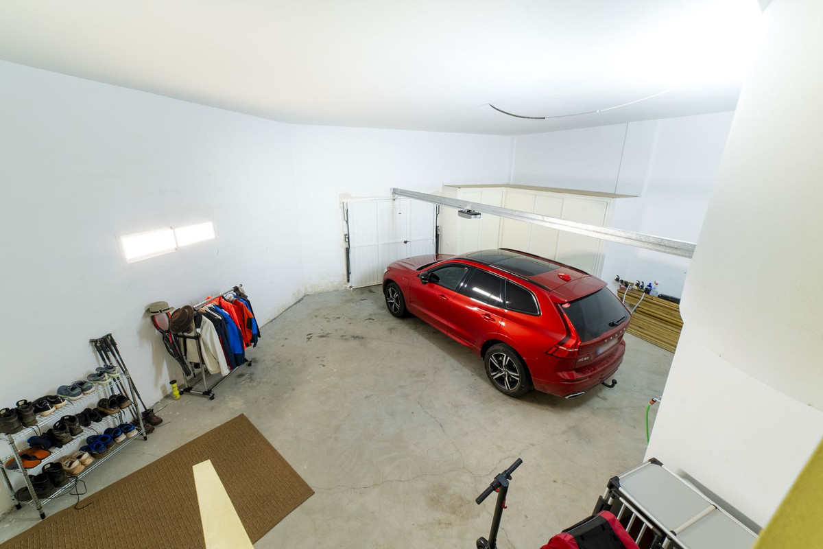 Property main view 36