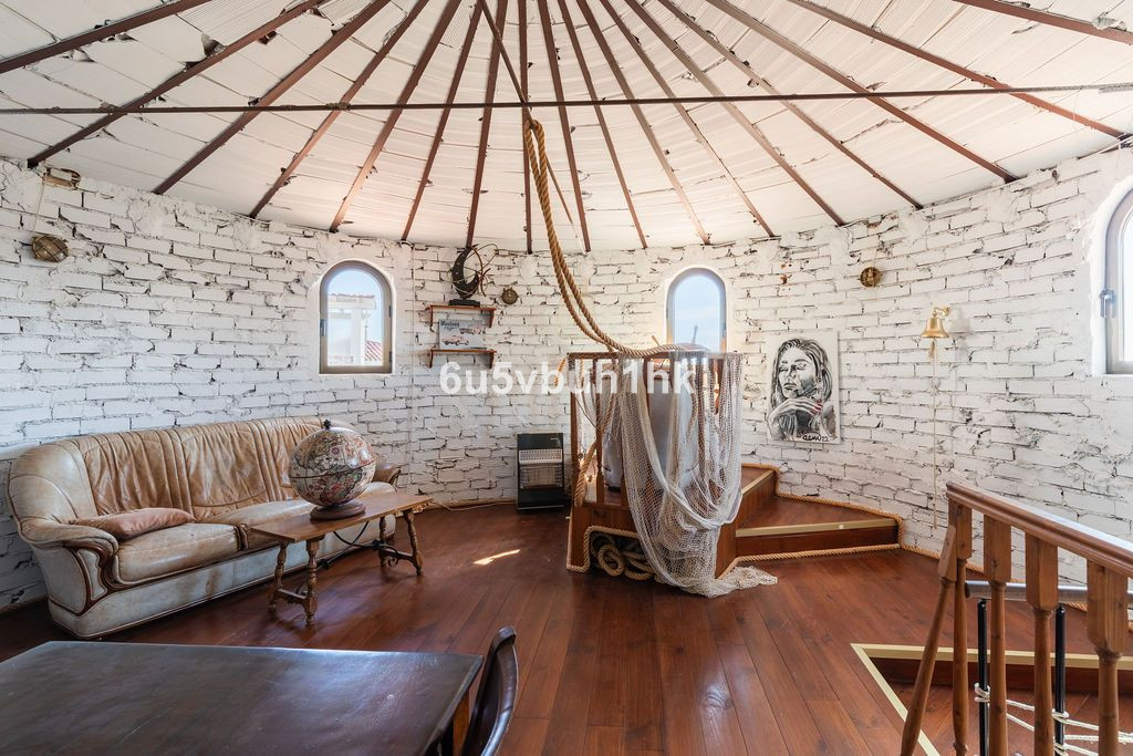 Huis te koop in Torreblanca | 4 slaapkamers H5343934