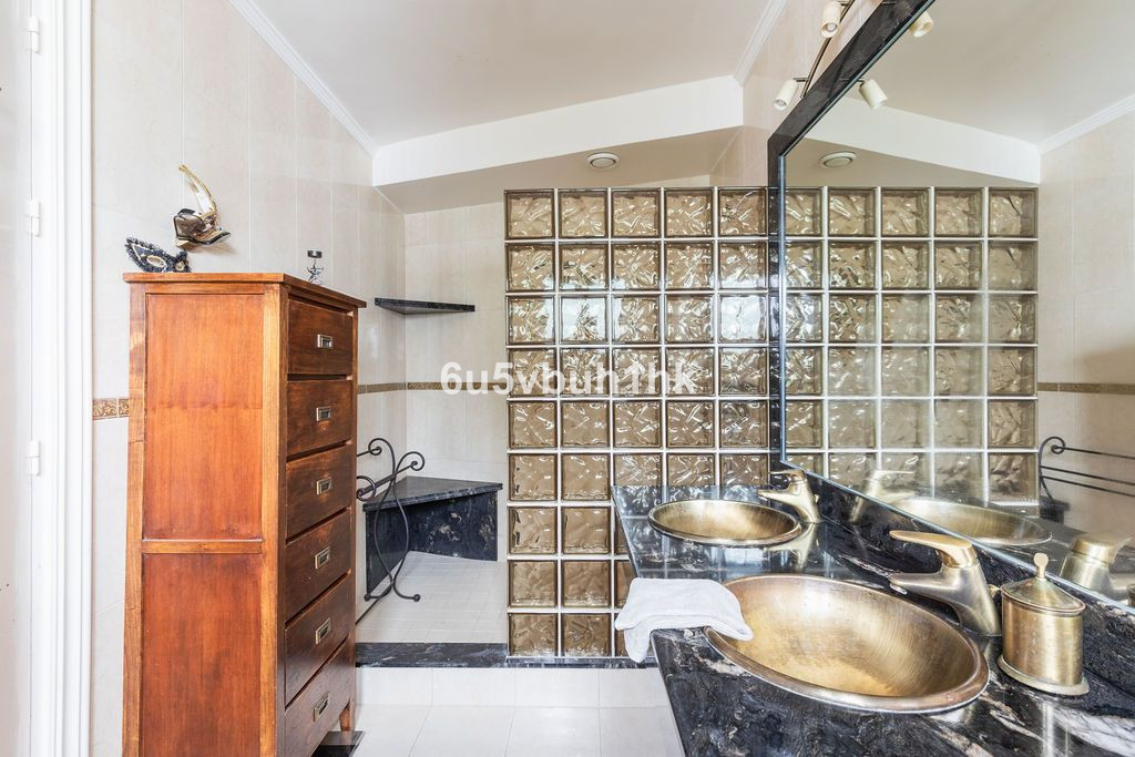 Huis te koop in Torreblanca | 4 slaapkamers H5343934