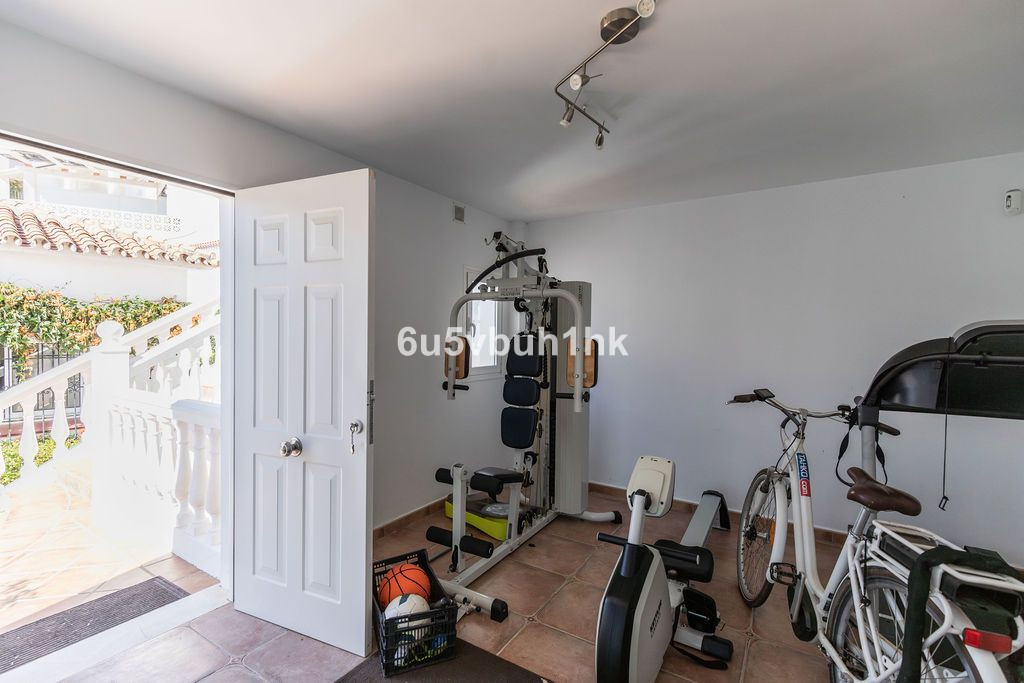 Huis te koop in Torreblanca | 4 slaapkamers H5343934