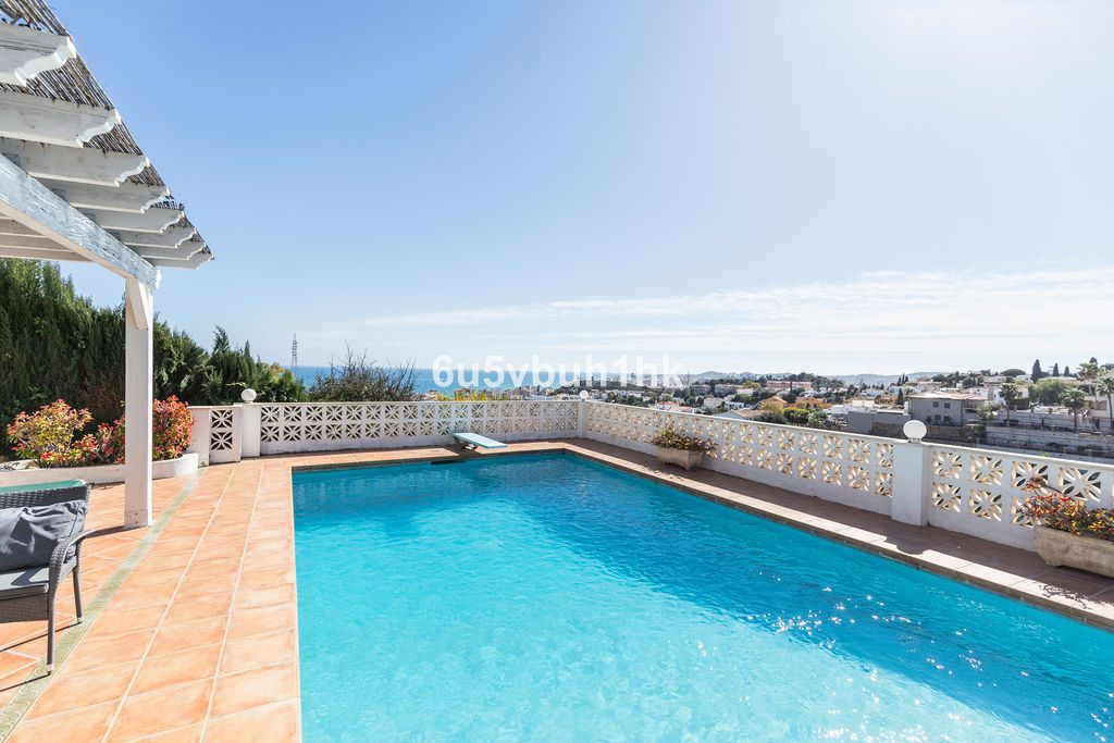 Huis te koop in Torreblanca | 4 slaapkamers H5343934