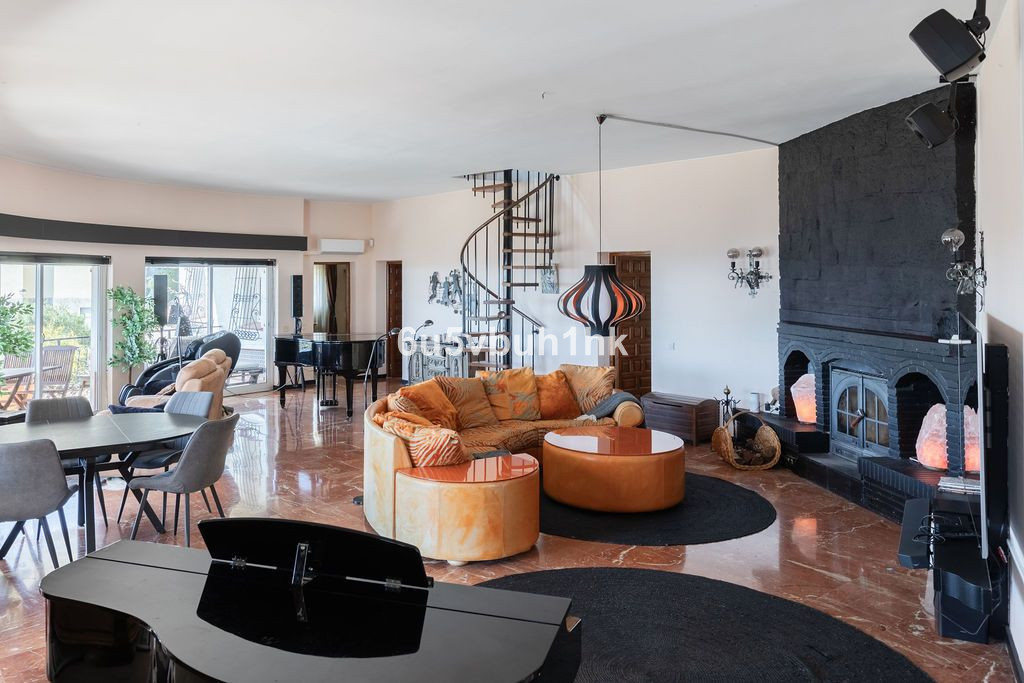 Huis te koop in Torreblanca | 4 slaapkamers H5343934