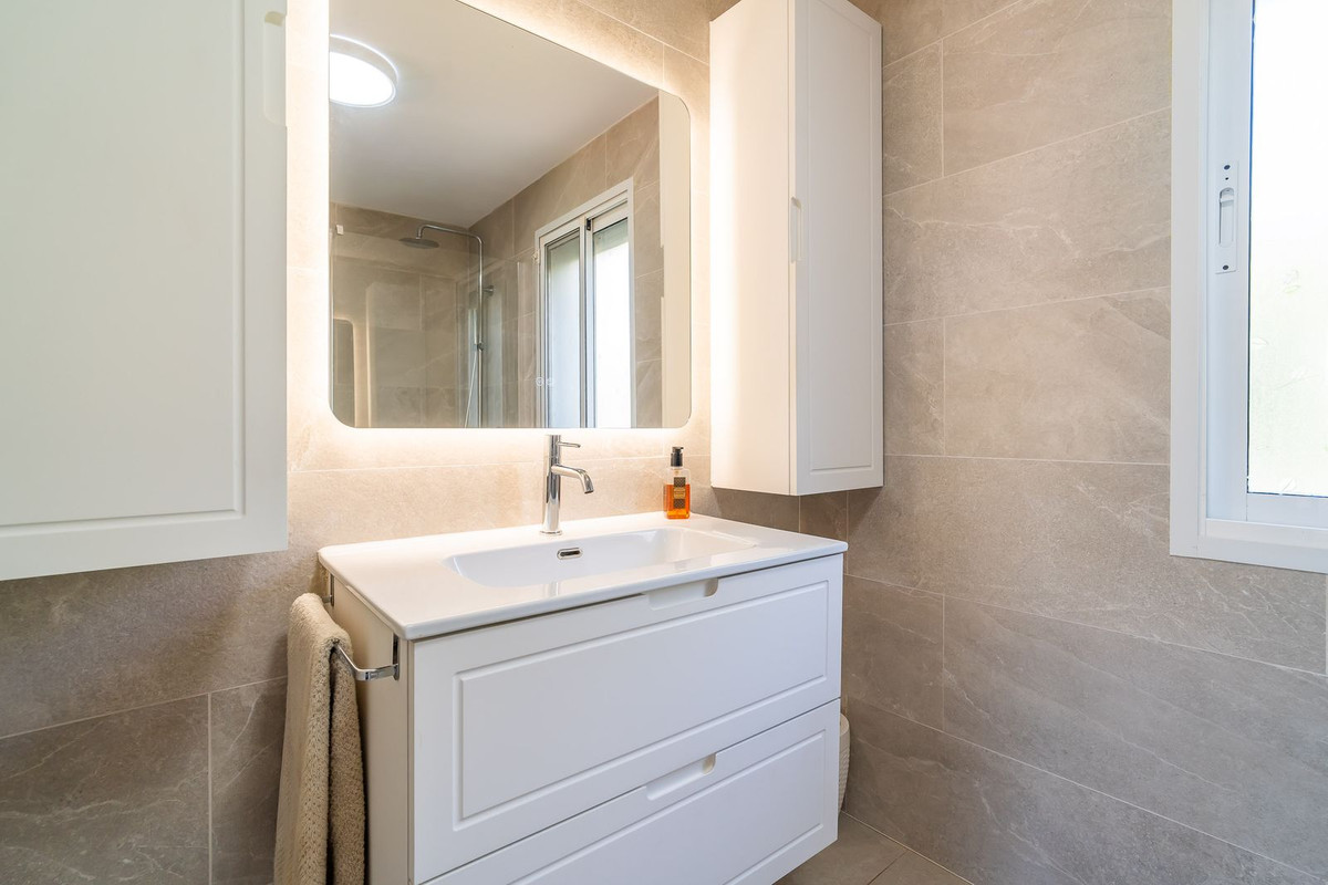 Property main view 33