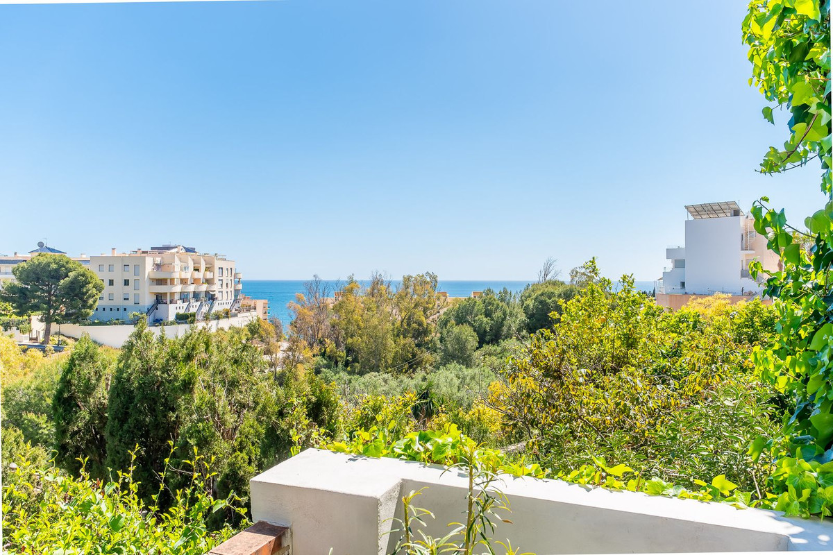 Property main view 80