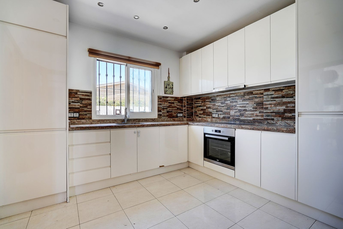 Huis te koop in Torreblanca | 4 slaapkamers H5350744