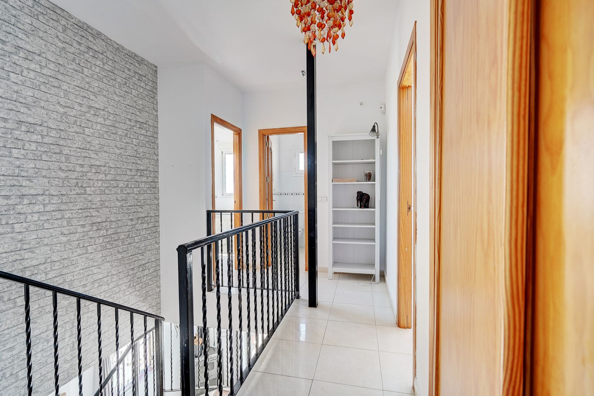 Huis te koop in Torreblanca | 4 slaapkamers H5350744