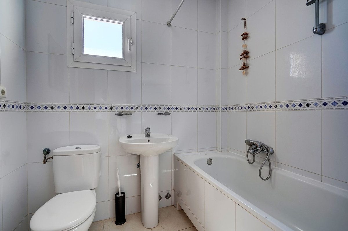 Huis te koop in Torreblanca | 4 slaapkamers H5350744