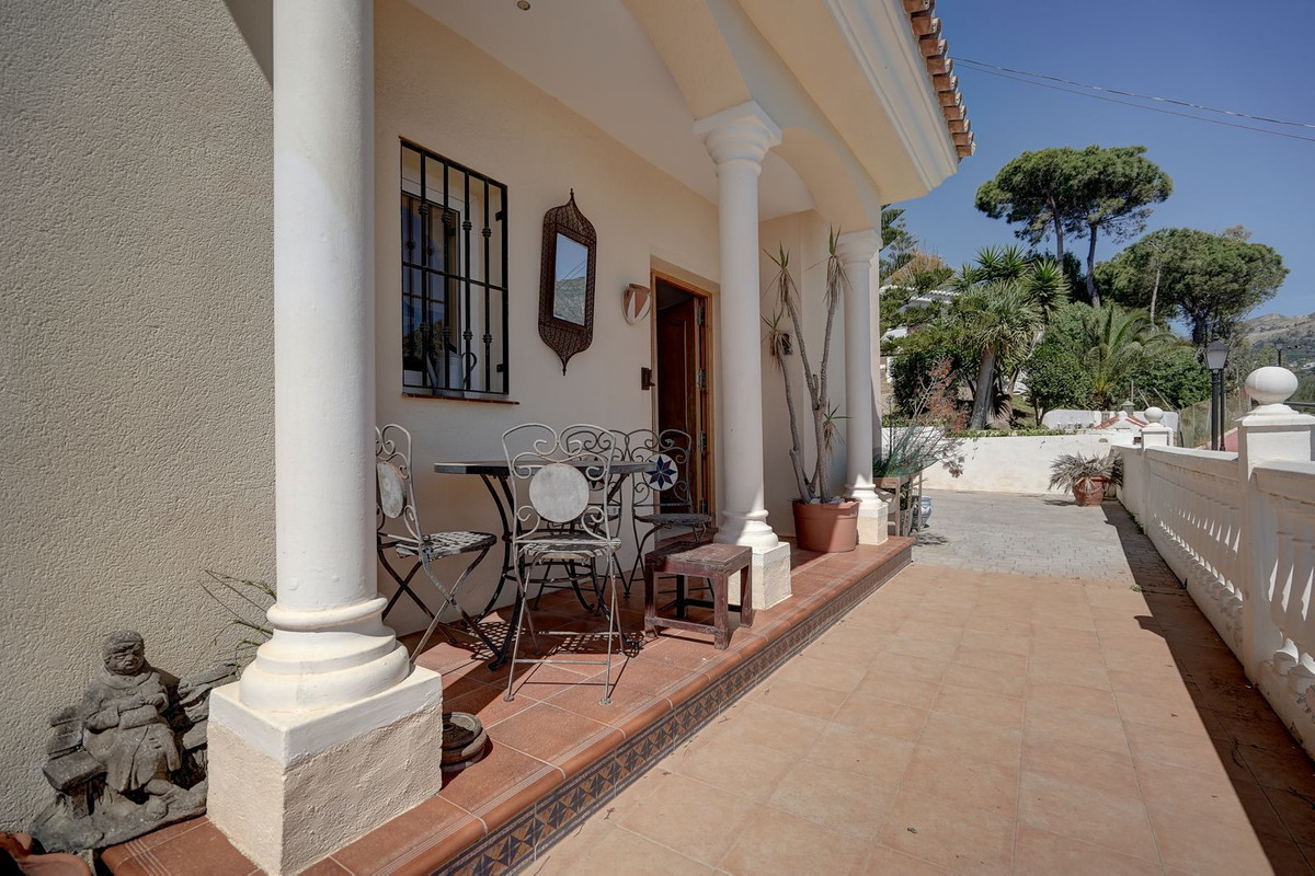 Huis te koop in Torreblanca | 4 slaapkamers H5350744