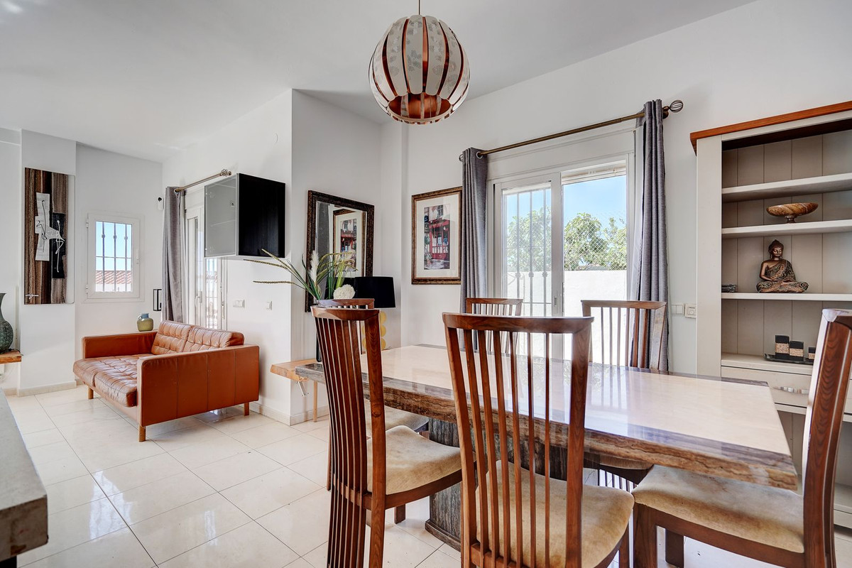 Huis te koop in Torreblanca | 4 slaapkamers H5350744