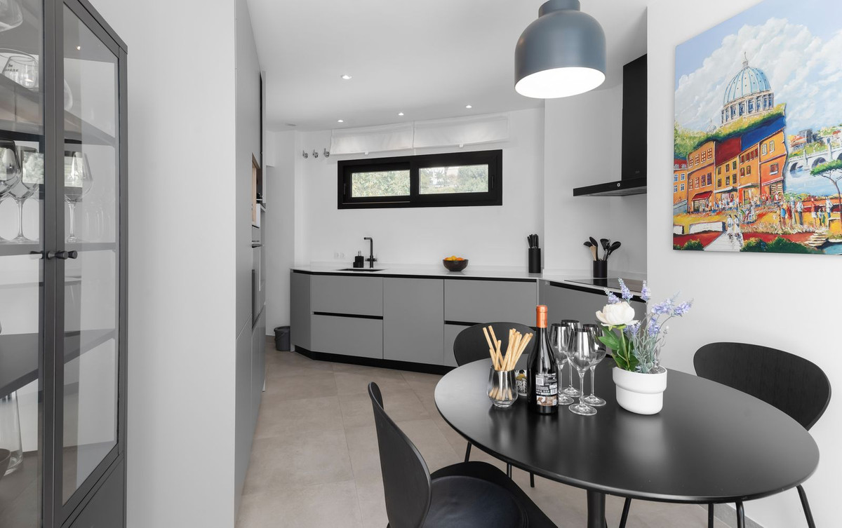 Property main view 12