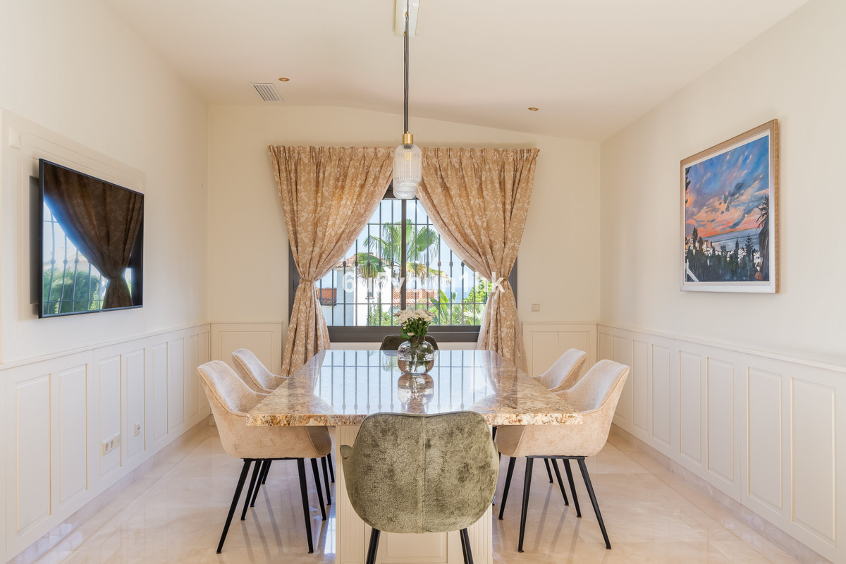 Huis te koop in Torreblanca | 4 slaapkamers H5471677