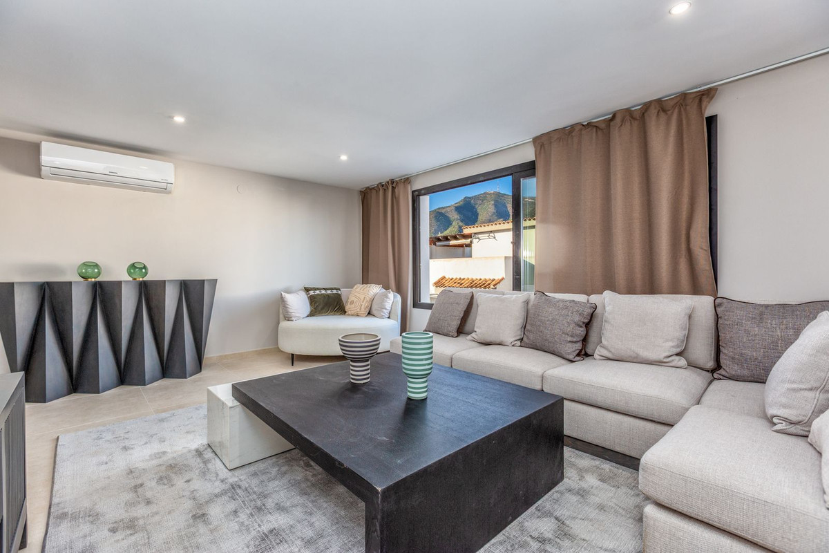 Property main view 40