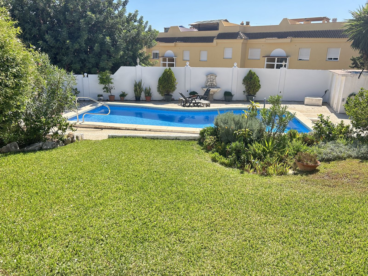 Huis te koop in Torreblanca | 3 slaapkamers H5504248