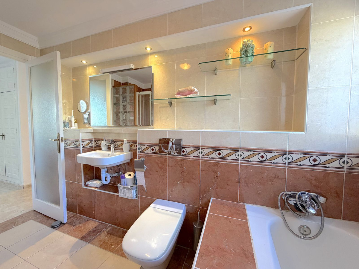 Huis te koop in Torreblanca | 3 slaapkamers H5527321