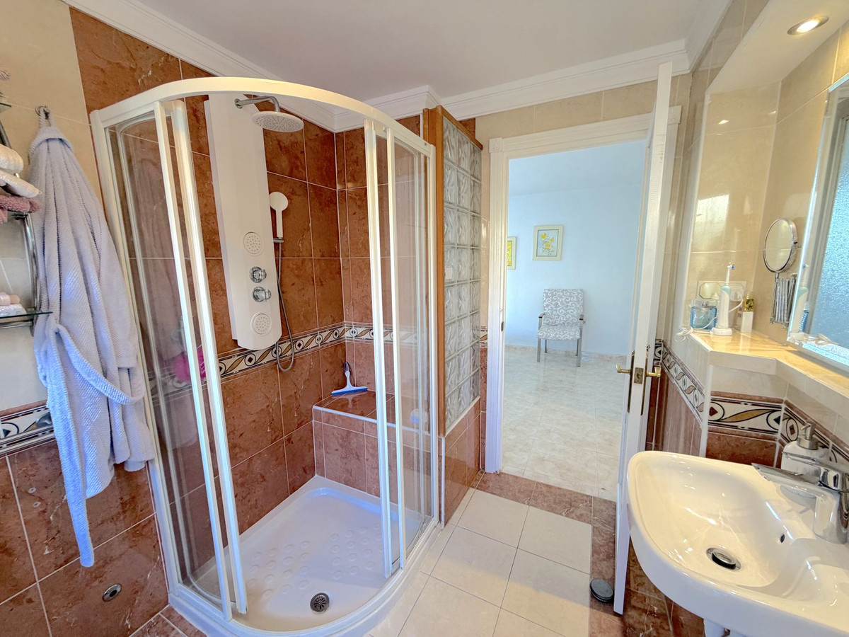 Huis te koop in Torreblanca | 3 slaapkamers H5527321