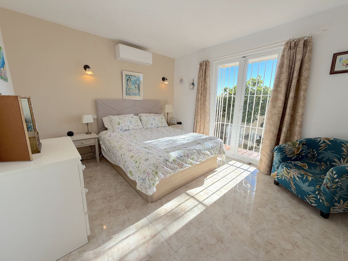 Huis te koop in Torreblanca | 3 slaapkamers H5527321