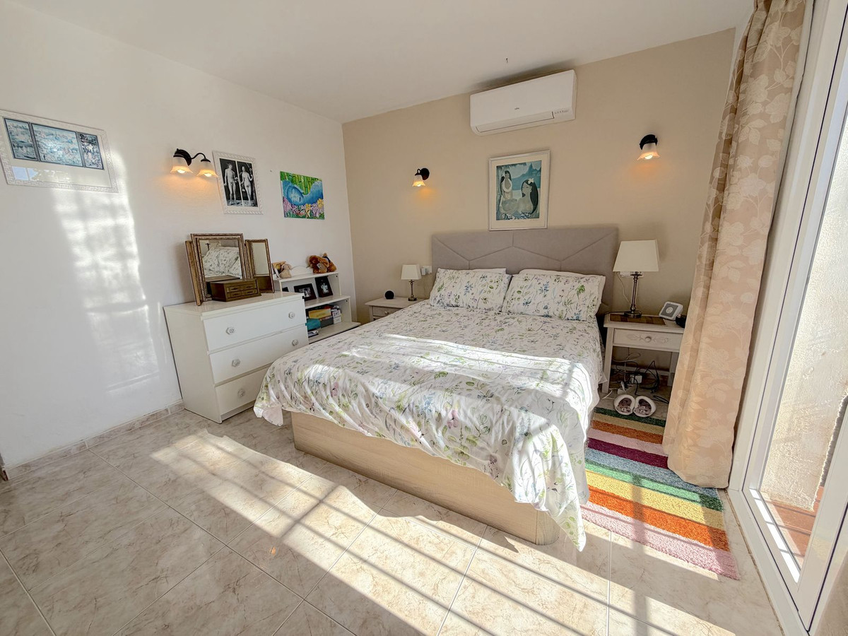 Huis te koop in Torreblanca | 3 slaapkamers H5527321