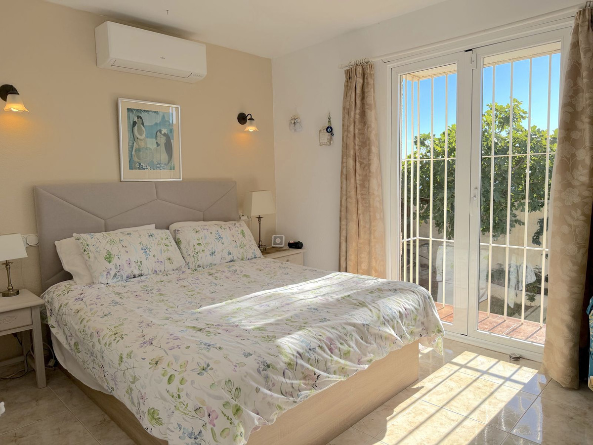 Huis te koop in Torreblanca | 3 slaapkamers H5527321