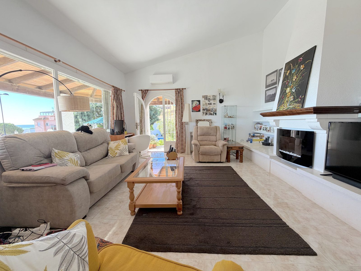 Huis te koop in Torreblanca | 3 slaapkamers H5527321