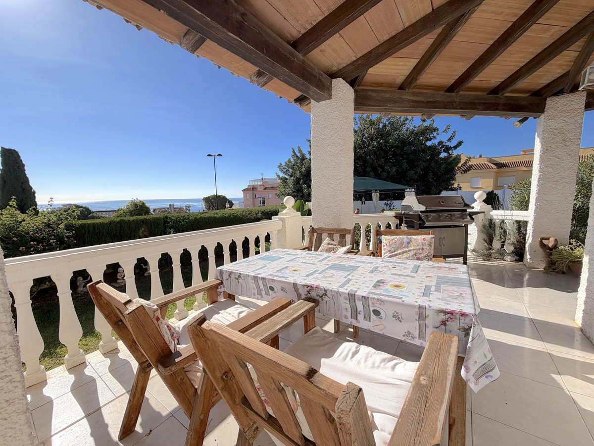 Huis te koop in Torreblanca | 3 slaapkamers H5527321