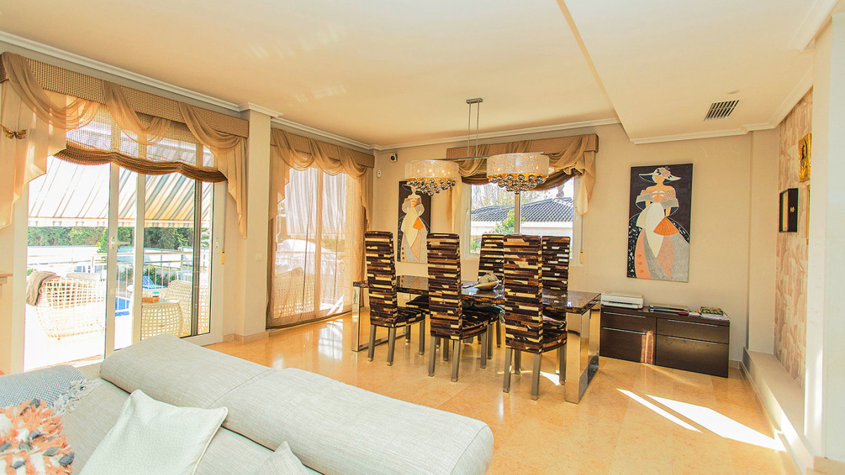 Huis te koop in Torrelamata | 5 slaapkamers H5295433