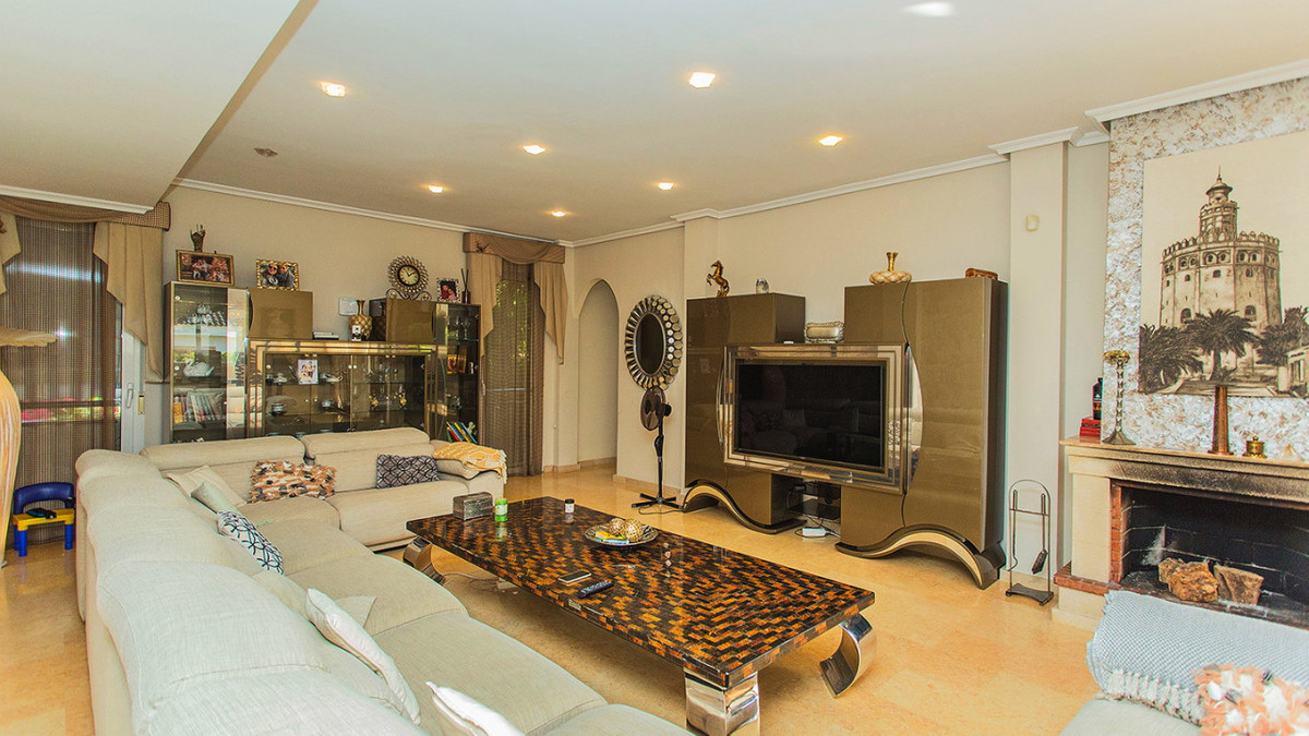 Huis te koop in Torrelamata | 5 slaapkamers H5295433