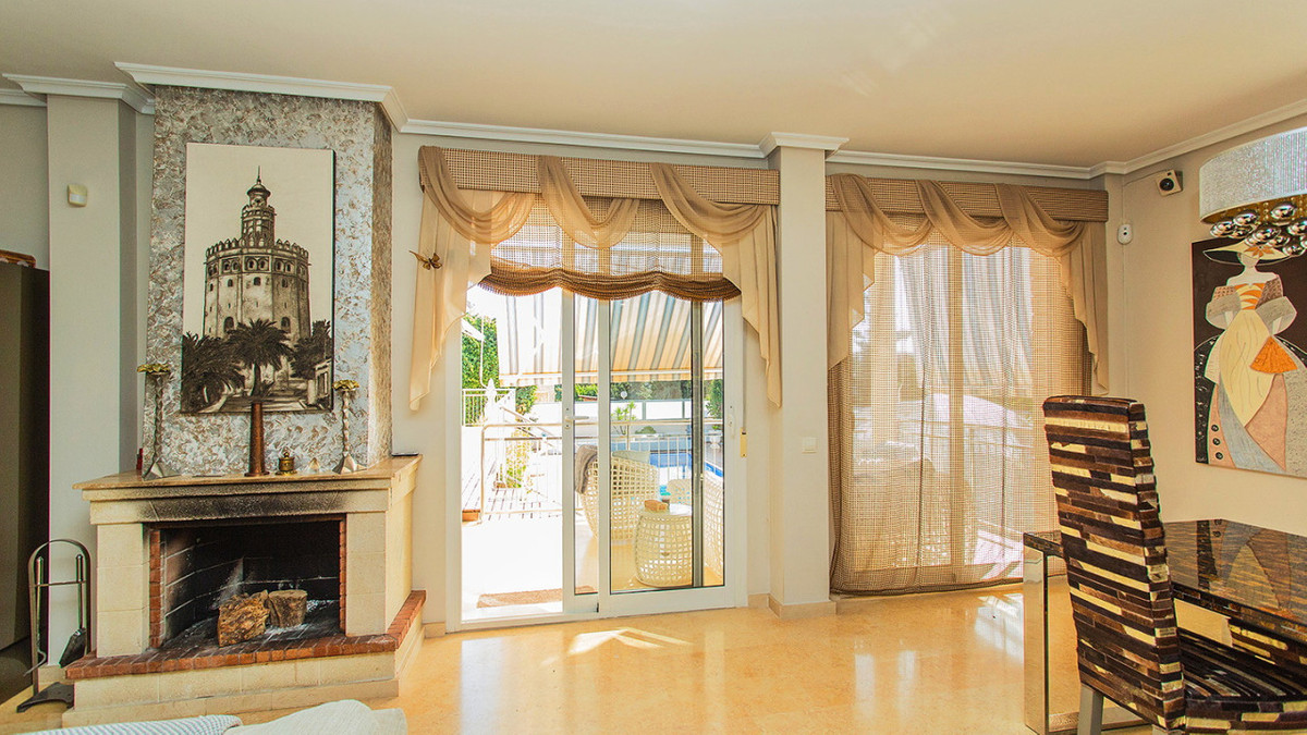 Huis te koop in Torrelamata | 5 slaapkamers H5295433