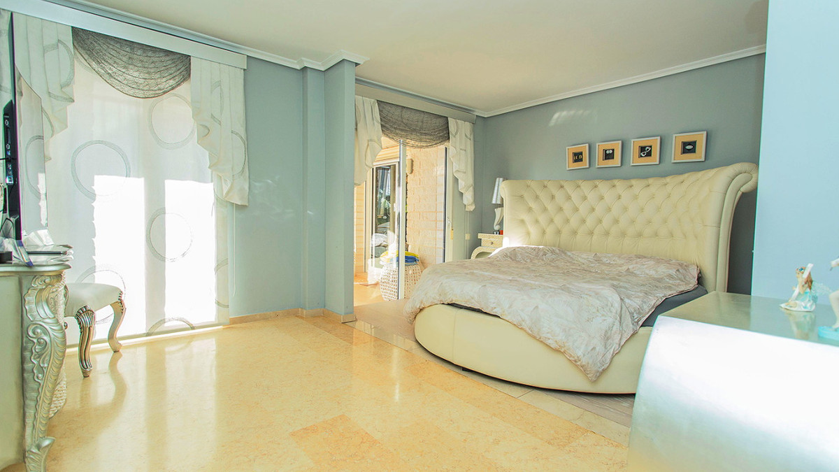 Huis te koop in Torrelamata | 5 slaapkamers H5295433