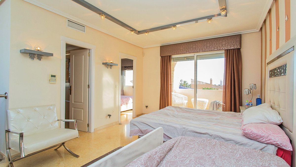 Huis te koop in Torrelamata | 5 slaapkamers H5295433