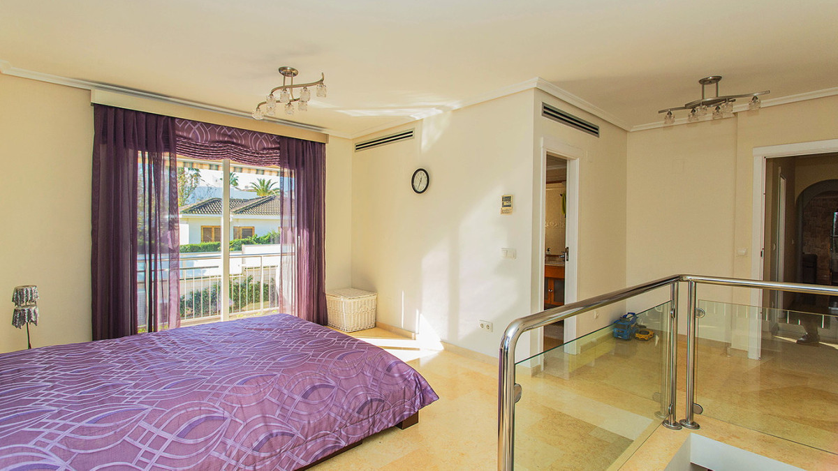 Huis te koop in Torrelamata | 5 slaapkamers H5295433