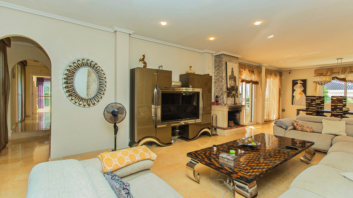 Huis te koop in Torrelamata | 5 slaapkamers H5295433