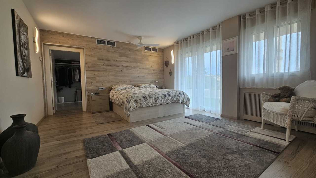 Property main view 32